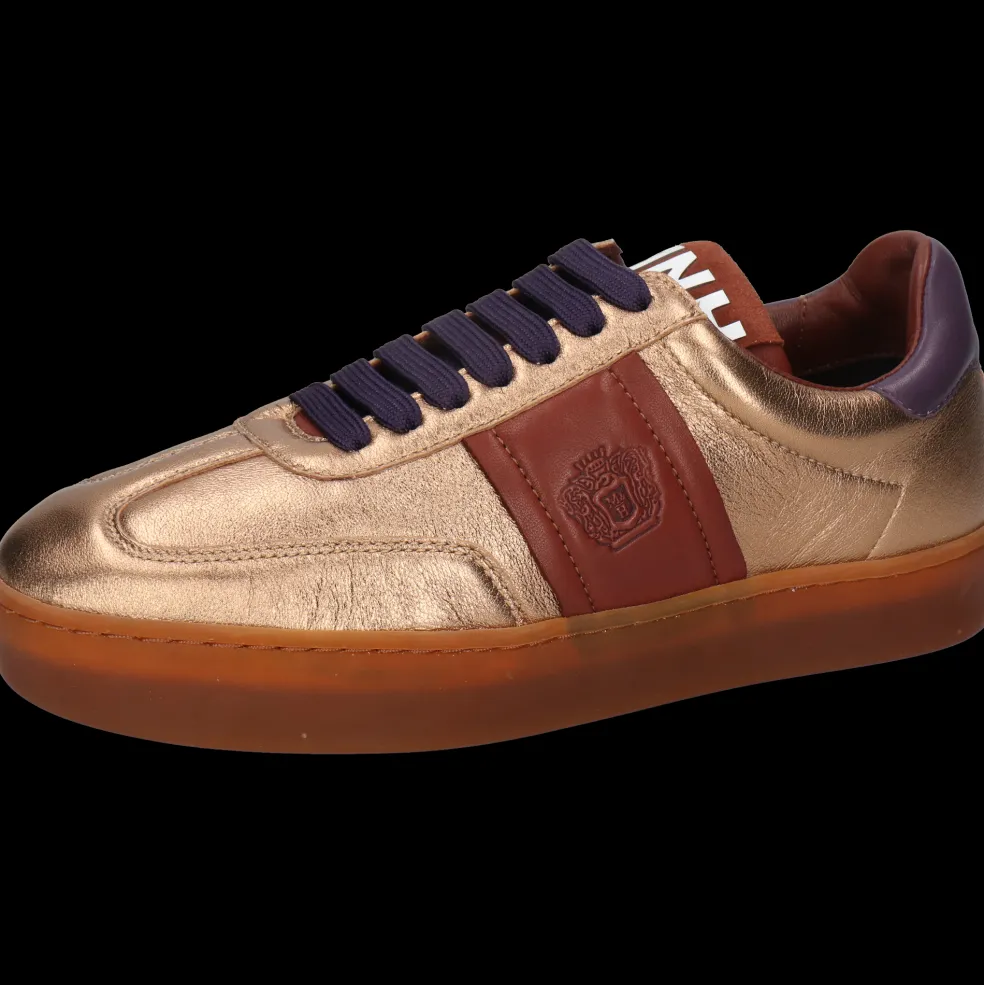 Amira 1-Melvin & Hamilton Shop