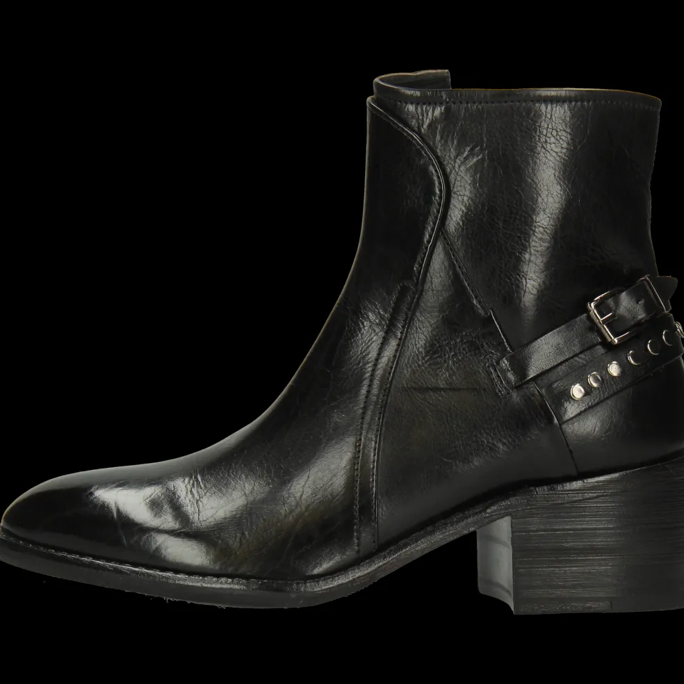 Charlize 3-Melvin & Hamilton Best