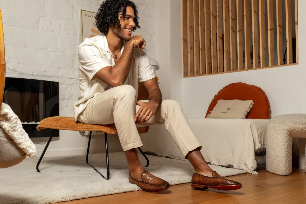 Clive 22-Melvin & Hamilton Shop