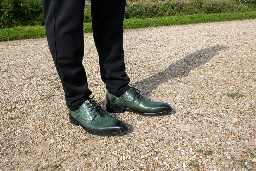 Dylan 5-Melvin & Hamilton Sale