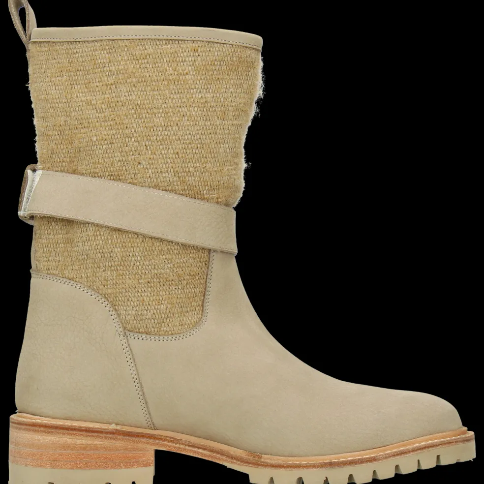 Gina 3-Melvin & Hamilton Hot