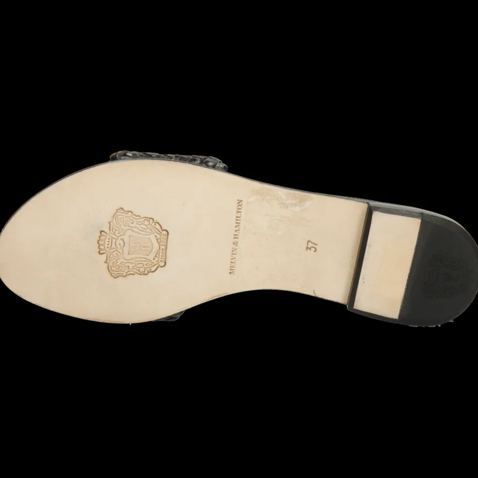 Hanna 26-Melvin & Hamilton Store