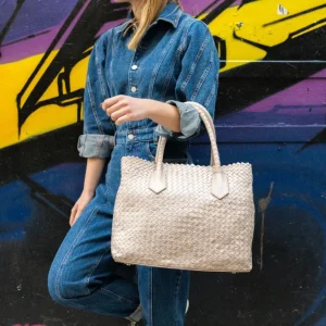 Kimberly 1-Melvin & Hamilton Clearance