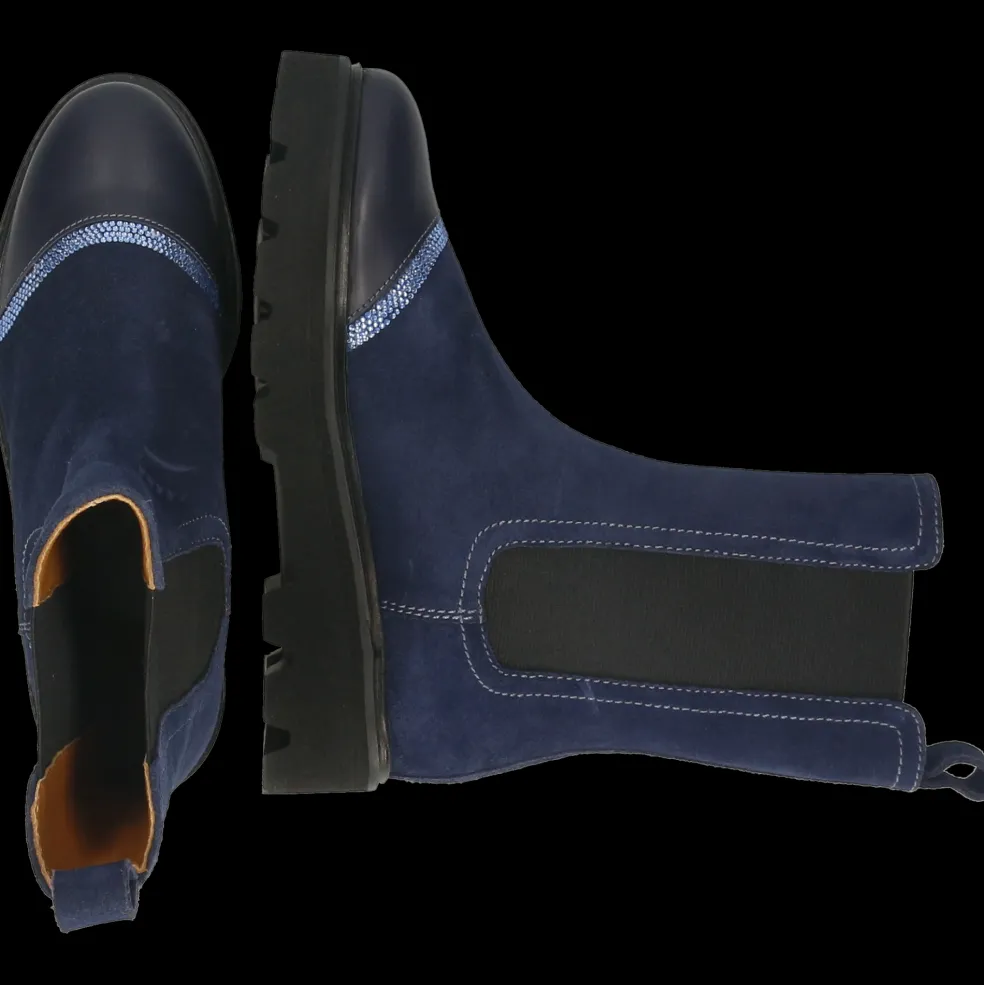 Leonie 23-Melvin & Hamilton Best