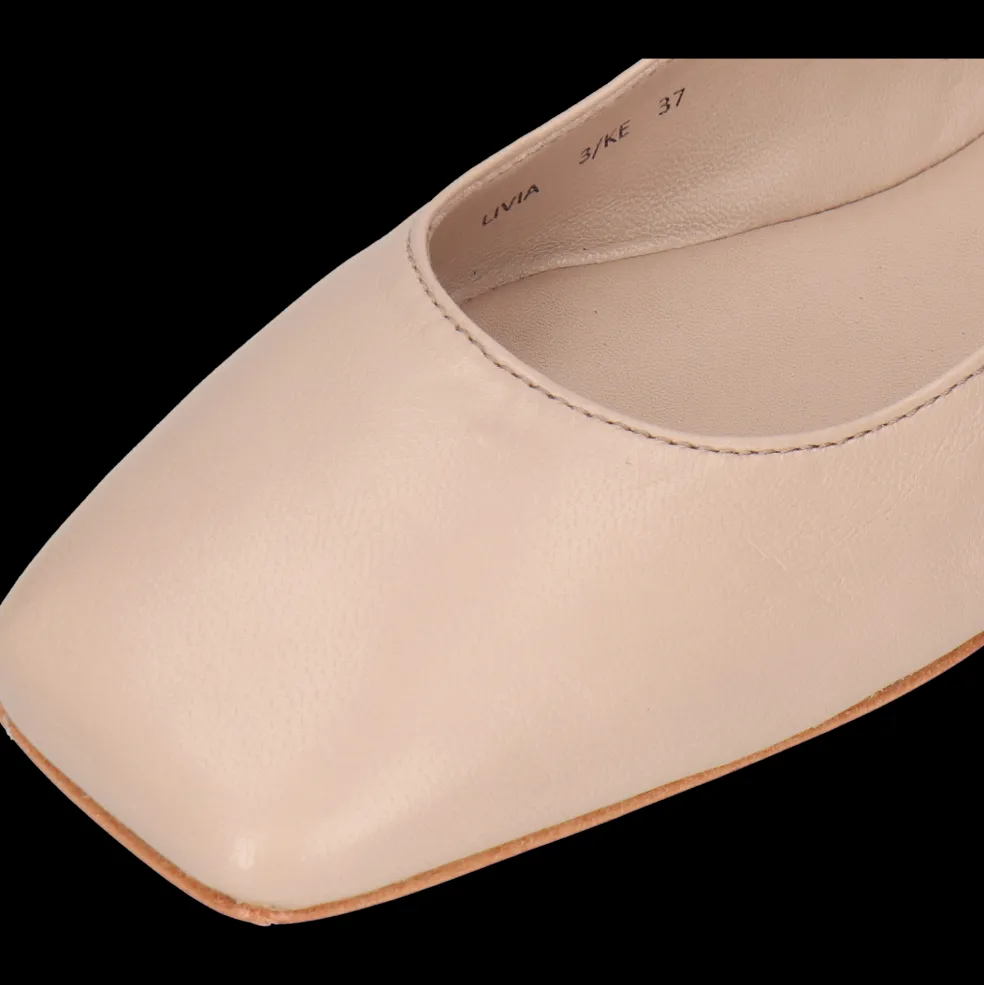 Livia 3-Melvin & Hamilton New