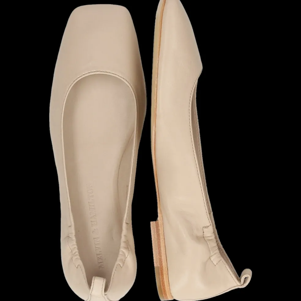 Livia 3-Melvin & Hamilton New