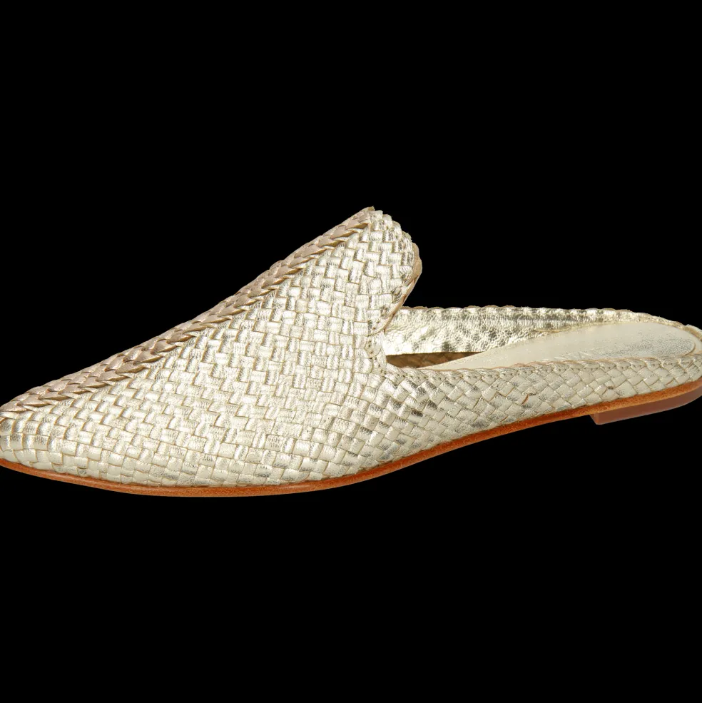 Lydia 6-Melvin & Hamilton Hot