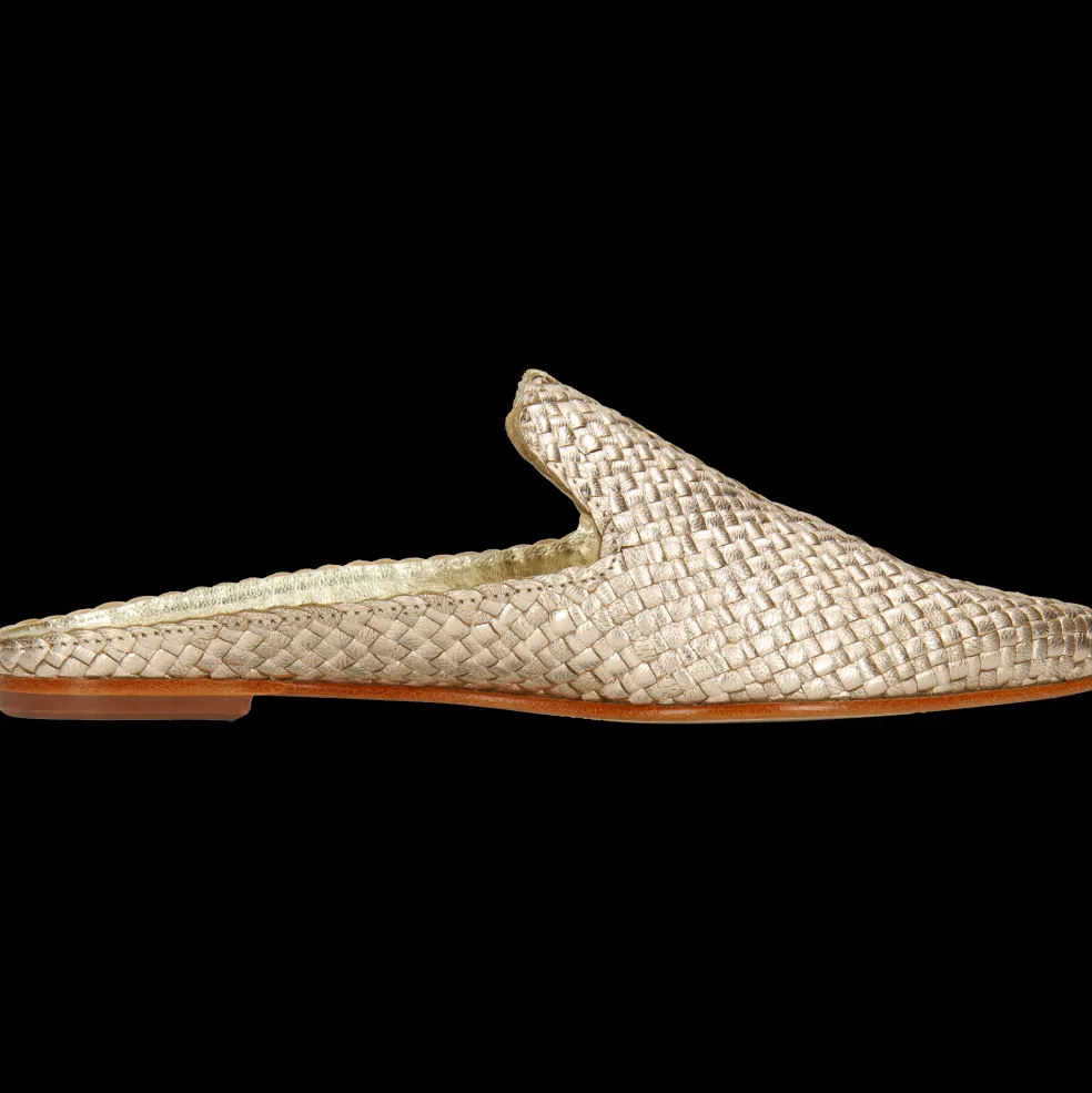 Lydia 6-Melvin & Hamilton Hot