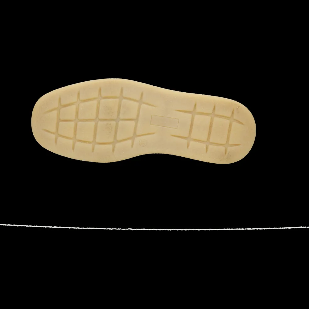 Nyra 3-Melvin & Hamilton Clearance