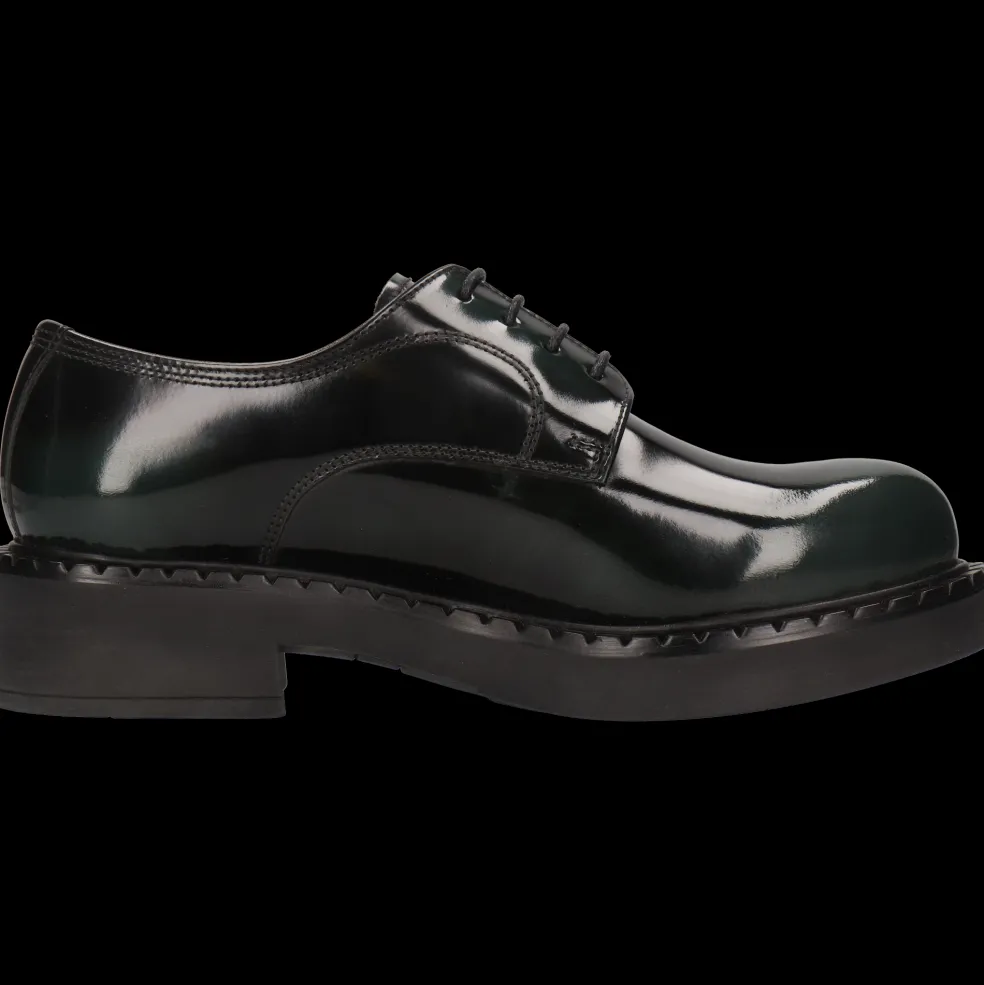 Pia 6-Melvin & Hamilton Sale