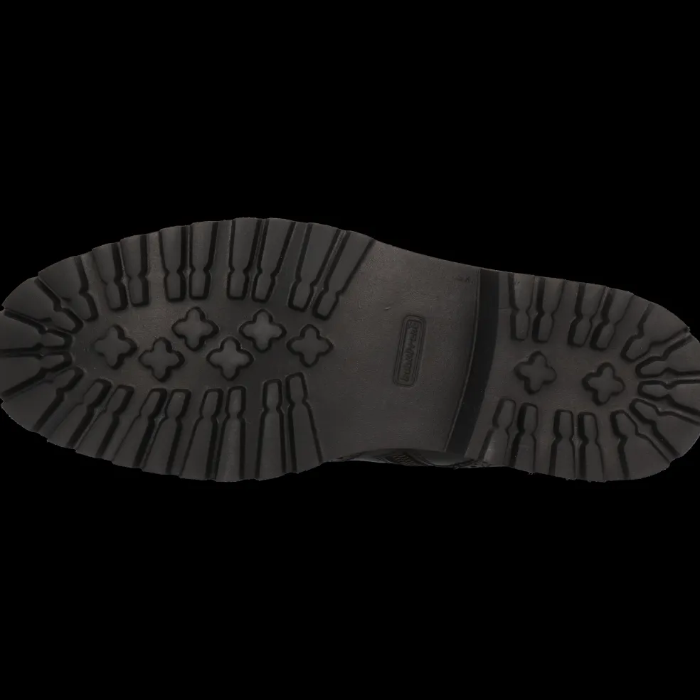 Pierce 29-Melvin & Hamilton Hot