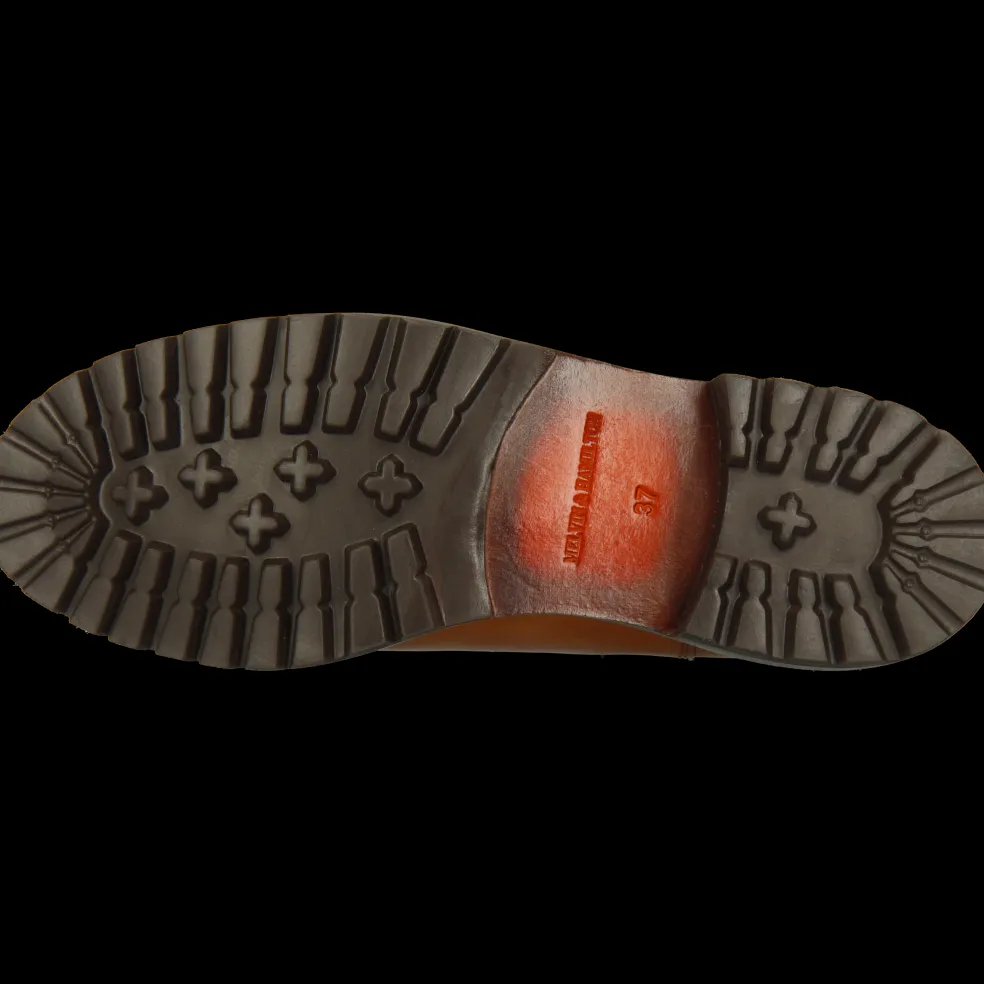 Regine 8-Melvin & Hamilton Sale