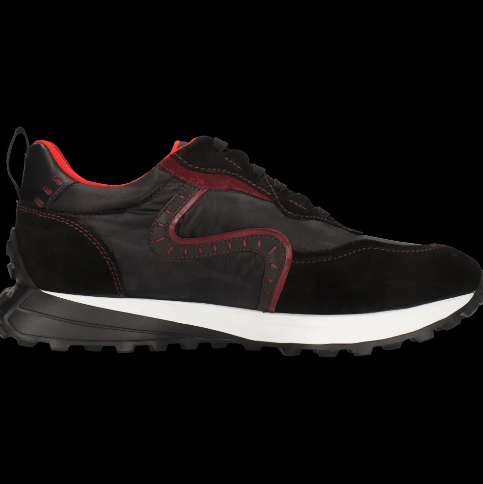 Richmond 8-Melvin & Hamilton Hot