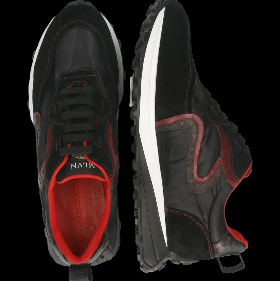 Richmond 8-Melvin & Hamilton Hot