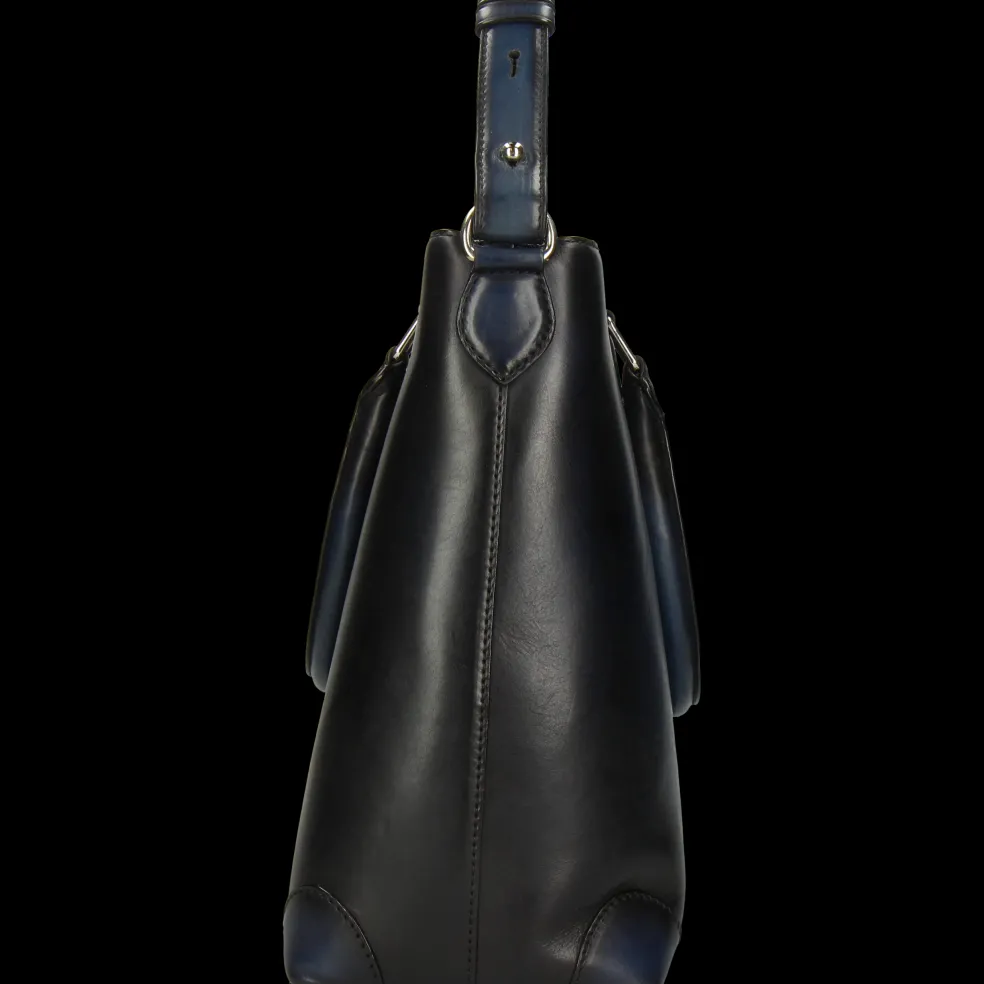 Sapporo-Melvin & Hamilton New