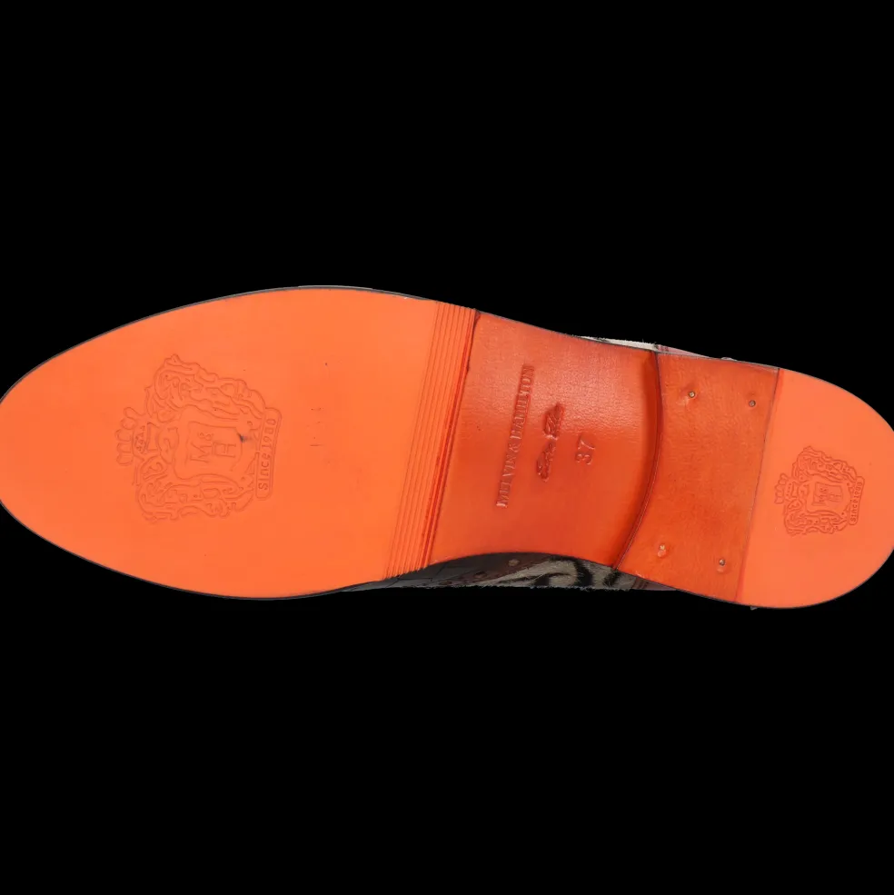 Selina 29-Melvin & Hamilton Online