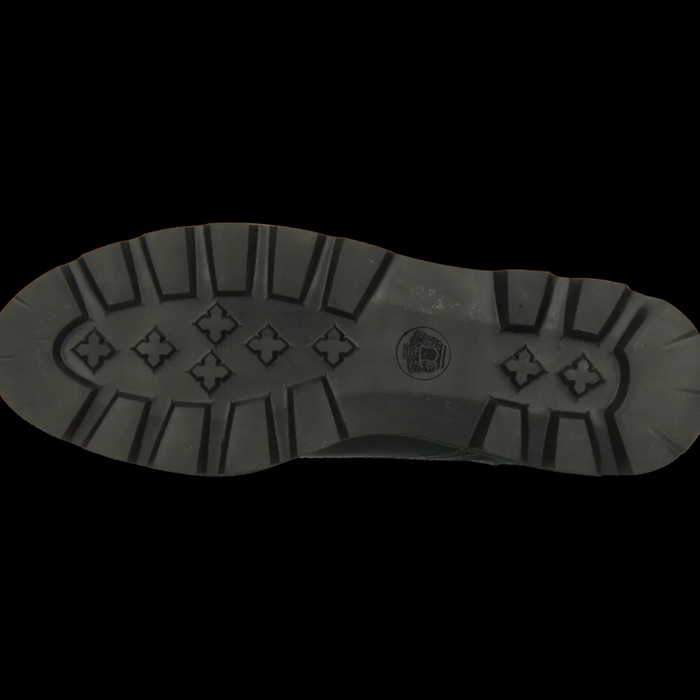 Sybill 33-Melvin & Hamilton Clearance