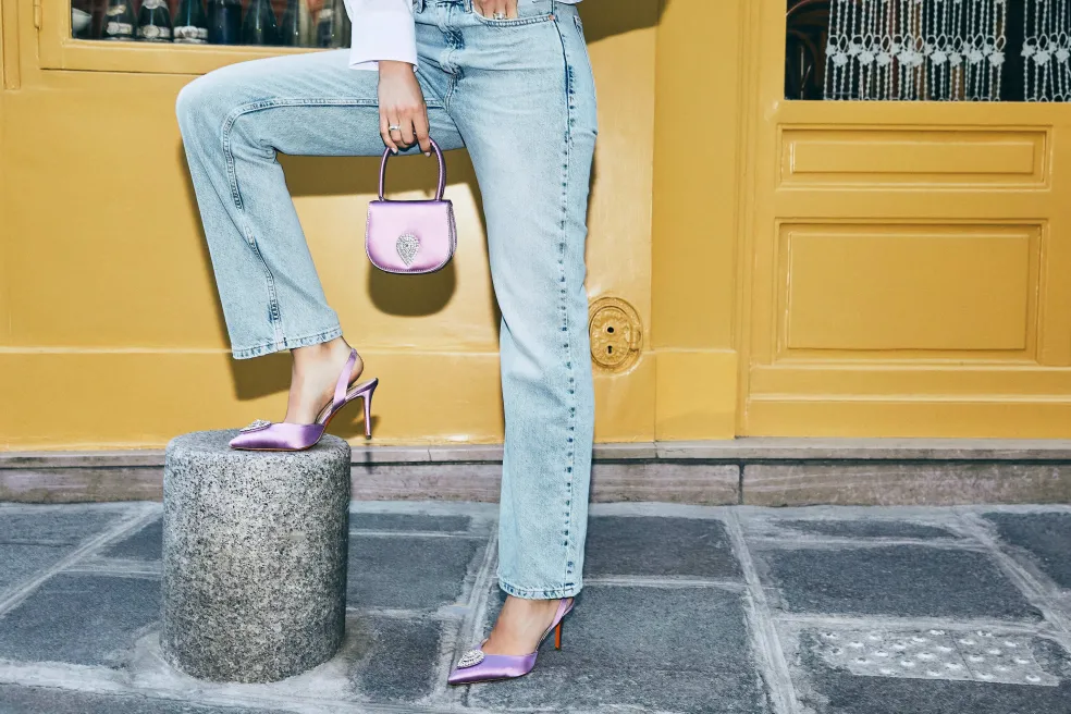 Viola-Melvin & Hamilton Clearance